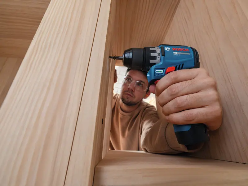 Bosch Professional GSR 12V-31  - огляд і ціна Electric Gadget